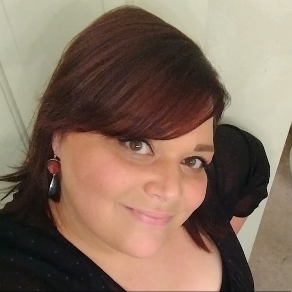 nikki_nicole75